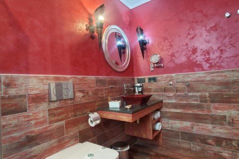 Hotel for sale in Busot, Alicante, Spain 7 bedrooms, 273 sq.m. No. 168888 - photo 11