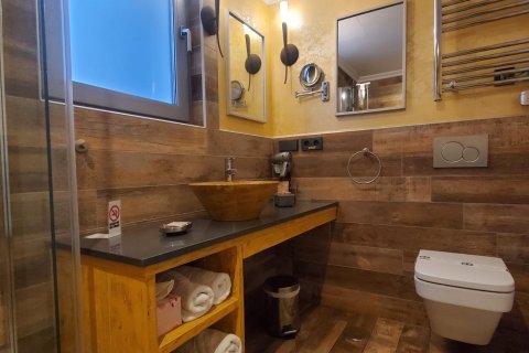 Hotel for sale in Busot, Alicante, Spain 7 bedrooms, 273 sq.m. No. 168888 - photo 21