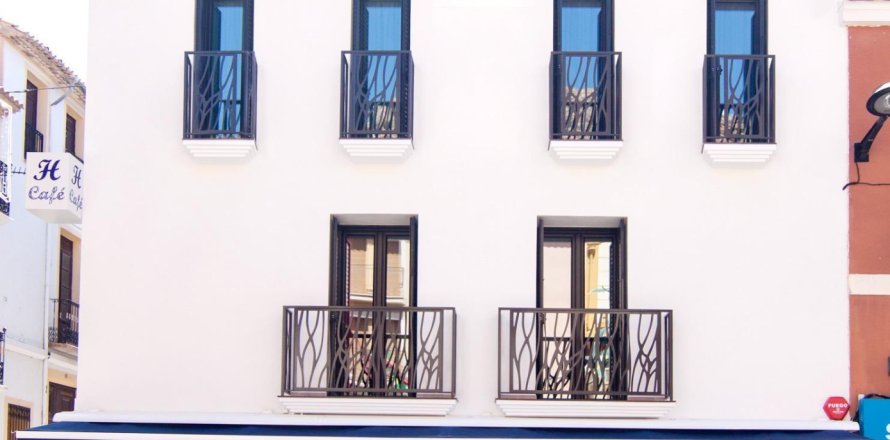 Hotel in Busot, Alicante, Spain 7 bedrooms, 273 sq.m. No. 168888