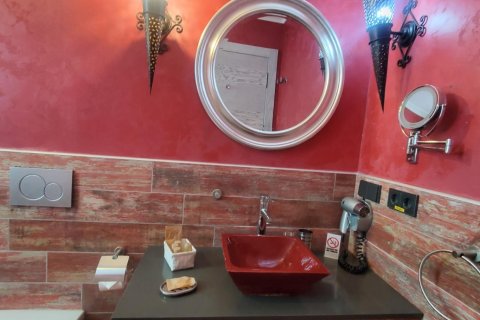 Hotel for sale in Busot, Alicante, Spain 7 bedrooms, 273 sq.m. No. 168888 - photo 10