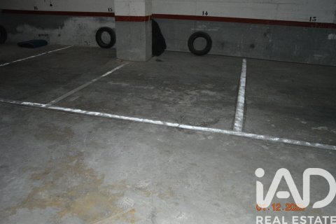 Garage for sale in El Vendrell, Tarragona, Spain 12 sq.m. No. 185458 - photo 2