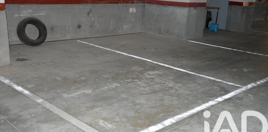 Garage in El Vendrell, Tarragona, Spain 12 sq.m. No. 185458