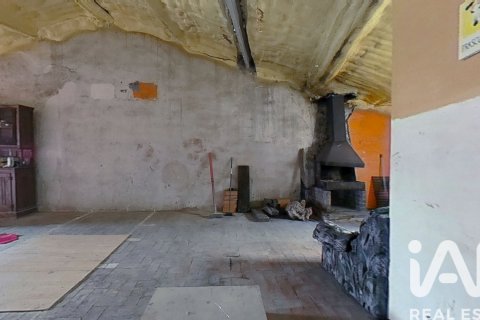 House for sale in Spain 3 bedrooms, 298 sq.m. No. 185460 - photo 21