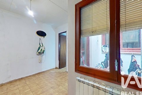 House for sale in Spain 3 bedrooms, 298 sq.m. No. 185460 - photo 19