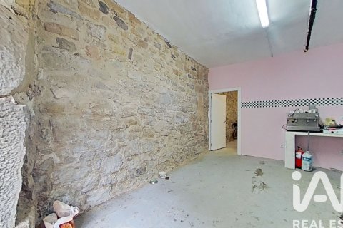 House for sale in Spain 3 bedrooms, 298 sq.m. No. 185460 - photo 25