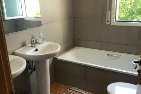 Продажа дома в Л'Аметлья-де-Мар, Таррагона, Испания 3 спальни, 178м2 №152937 - фото 11