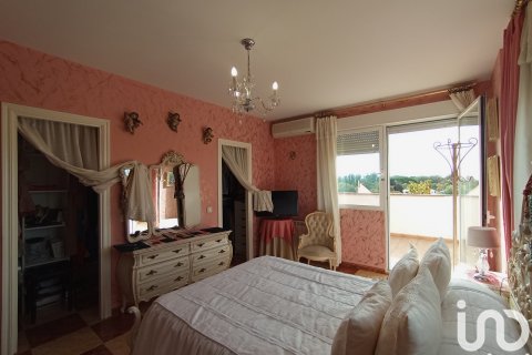 Dom w Meco, Madrid, Hiszpania 5 sypialni, 262 mkw. nr 152935 – zdjęcie 21