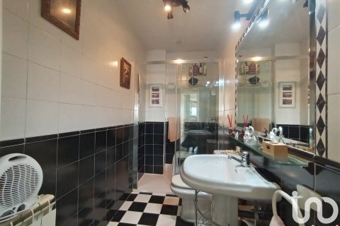 Dom w Meco, Madrid, Hiszpania 5 sypialni, 262 mkw. nr 152935 – zdjęcie 18