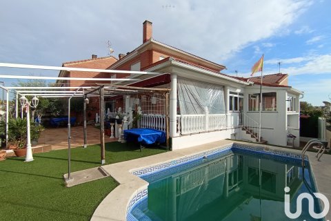 Dom w Meco, Madrid, Hiszpania 5 sypialni, 262 mkw. nr 152935 – zdjęcie 4