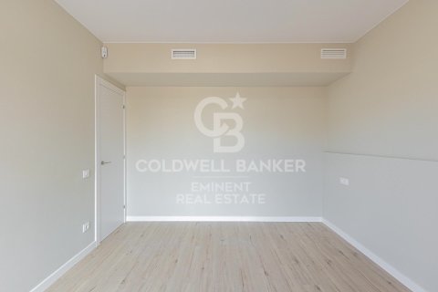 Apartamento en venta en Barcelona, España 3 dormitorios, 70 m2 No. 157459 - foto 16