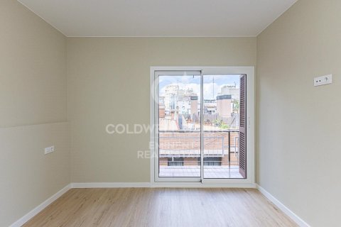 Apartamento en venta en Barcelona, España 3 dormitorios, 70 m2 No. 157459 - foto 15
