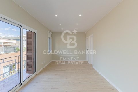 Apartamento en Barcelona, España 3 dormitorios, 70 m2 No. 157459