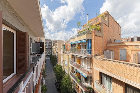 Apartamento en venta en Barcelona, España 3 dormitorios, 70 m2 No. 157459 - foto 29