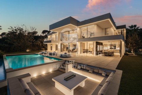 Villa zum Verkauf in Benahavis, Malaga, Spanien 5 Schlafzimmer, 573 m2 Nr. 157457 - Foto 1