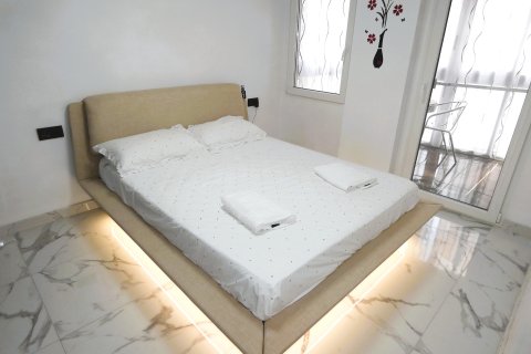 Apartment for sale in Torrevieja, Alicante, Spain 3 bedrooms, 85 sq.m. No. 144414 - photo 18