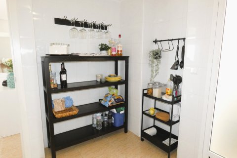 Apartment for sale in Torrevieja, Alicante, Spain 3 bedrooms, 79 sq.m. No. 144416 - photo 26