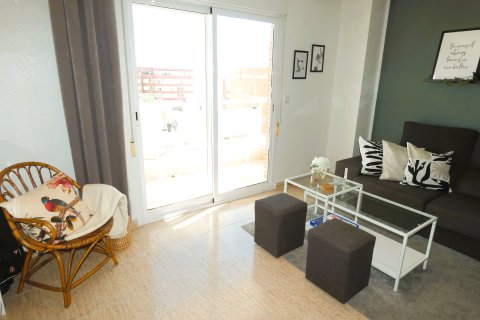 Apartment for sale in Torrevieja, Alicante, Spain 3 bedrooms, 79 sq.m. No. 144416 - photo 3