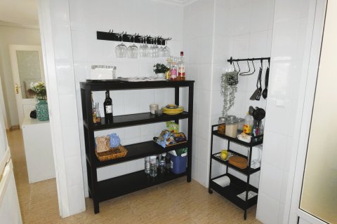 Apartment for sale in Torrevieja, Alicante, Spain 3 bedrooms, 79 sq.m. No. 144416 - photo 25