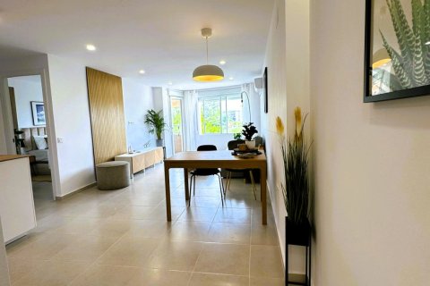 Apartment for sale in Torrevieja, Alicante, Spain 3 bedrooms, 83 sq.m. No. 144415 - photo 8