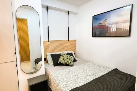 Apartment for sale in Torrevieja, Alicante, Spain 3 bedrooms, 83 sq.m. No. 144415 - photo 3