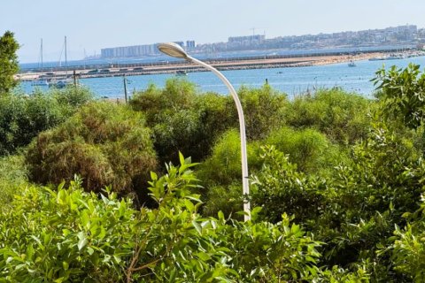 Apartment for sale in Torrevieja, Alicante, Spain 3 bedrooms, 83 sq.m. No. 144415 - photo 24