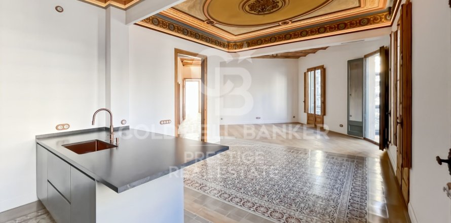 Apartment à Barcelona, Espagne 3 chambres, 209 m2 No. 159292