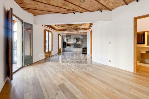 Apartment à vendre à Barcelona, Espagne, 3 chambres, 209 m2 No. 159292 - photo 8