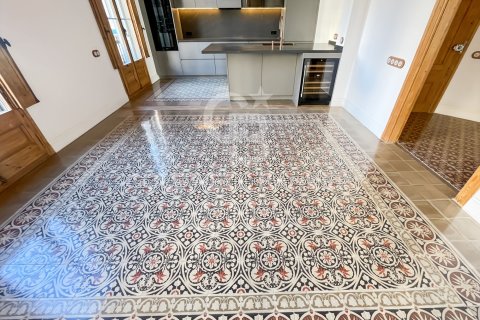 Apartment à vendre à Barcelona, Espagne, 3 chambres, 209 m2 No. 159292 - photo 6