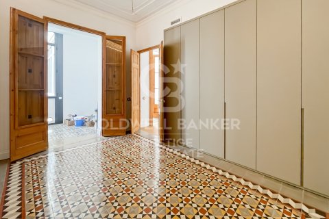 Apartment à vendre à Barcelona, Espagne, 3 chambres, 209 m2 No. 159292 - photo 24