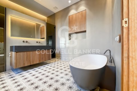 Apartment à vendre à Barcelona, Espagne, 3 chambres, 209 m2 No. 159292 - photo 17