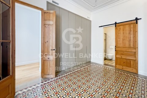 Apartment à vendre à Barcelona, Espagne, 3 chambres, 209 m2 No. 159292 - photo 25