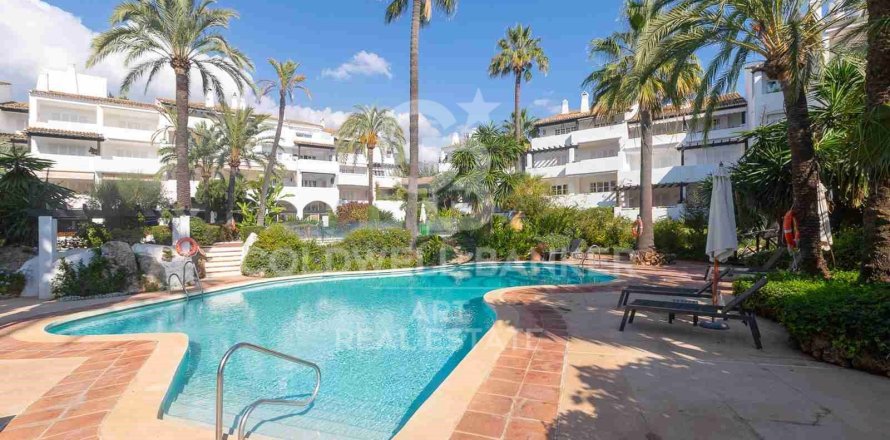 Lägenhet i Marbella, Malaga, Spanien 2 sovrum, 150 kvm. Nr. 159291