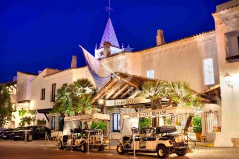 Lägenhet till salu i Marbella, Malaga, Spanien 2 sovrum, 150 kvm. Nr. 159291 - foto 2