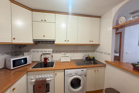 Apartment for sale in La Mata, Alicante, Spain 2 bedrooms, 70 sq.m. No. 195236 - photo 3