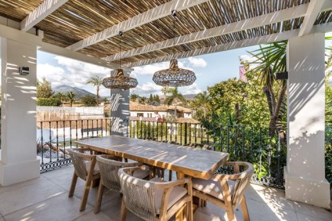 Huvila myytävänä Marbella, Malaga, Espanja, 5 makuuhuonetta, 448 m2 No. 136035 - kuva 21