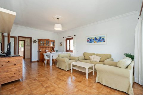 Продажа виллы Порт д'Аддайя, Менорка, Испания 5 спален, 251м2 №138184 - фото 3