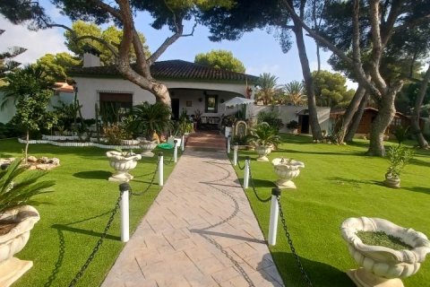 Villa for sale Alicante, Spain 3 bedrooms, 250 sq.m. No. 111335 - photo 3
