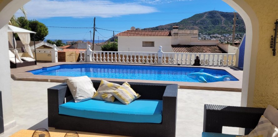 Huvila Albir, Alicante, Espanja 4 makuuhuonetta, 320 m2 No. 116728
