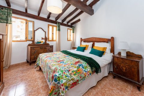 Townhouse for sale in Selva, Mallorca, Spain 3 bedrooms, 140 sq.m. No. 167300 - photo 20