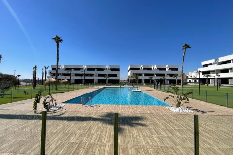 Kattohuoneisto myytävänä Guardamar del Segura, Alicante, Espanja, 2 makuuhuonetta, 64 m2 No. 154740 - kuva 20