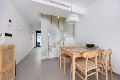 House for sale in Guardamar del Segura, Alicante, Spain 2 bedrooms, 124.1 sq.m. No. 196064 - photo 7