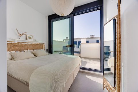 House for sale in Guardamar del Segura, Alicante, Spain 2 bedrooms, 124.1 sq.m. No. 196064 - photo 26