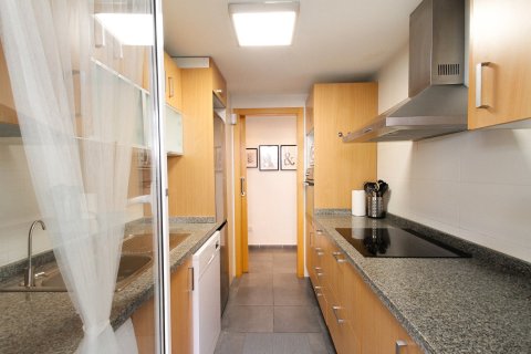 Apartment for sale in Alicante, Spain 3 bedrooms, 84 sq.m. No. 155077 - photo 27