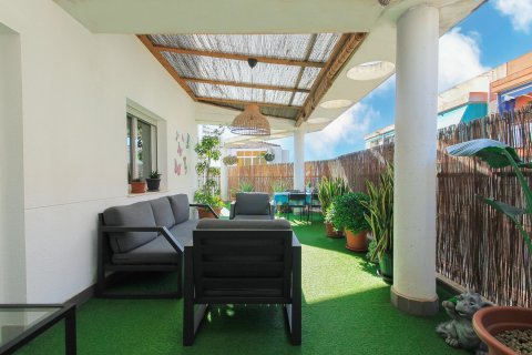 Apartment for sale in Alicante, Spain 3 bedrooms, 84 sq.m. No. 155077 - photo 3