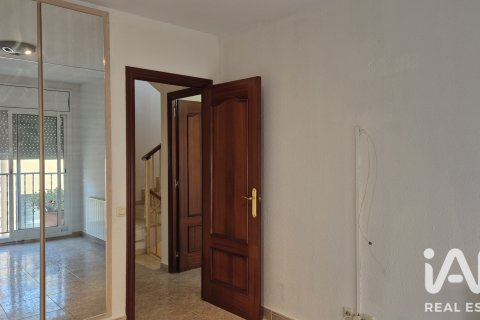 Casa adosada en venta en Castellet i la Gornal, Barcelona, España 5 dormitorios, 129 m2 No. 193466 - foto 23