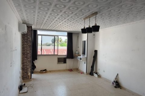 Продажа квартиры в Экия, Севилья, Испания 3 спальни, 82м2 №193467 - фото 2