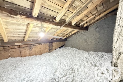 Продажа дома в Вильяманьян, Леон, Испания 3 спальни, 402м2 №193470 - фото 28