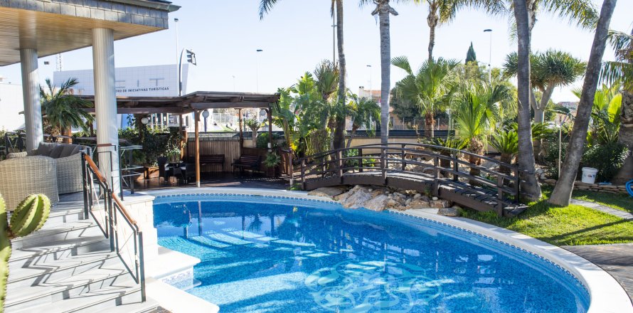 Villa San Pedro del Pinatar, Murcia, Spānijā 5 istabas, 780 m2 Nr. 137199