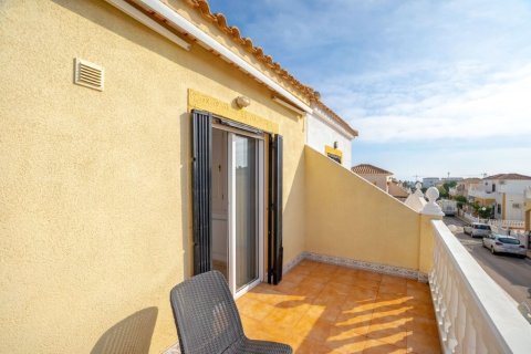 Kaupunkipientalo myytävänä Alicante, Espanja, 3 makuuhuonetta, 75 m2 No. 150154 - kuva 17