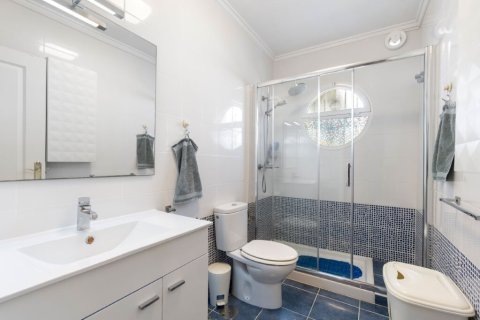 Kaupunkipientalo myytävänä Alicante, Espanja, 3 makuuhuonetta, 75 m2 No. 150154 - kuva 13